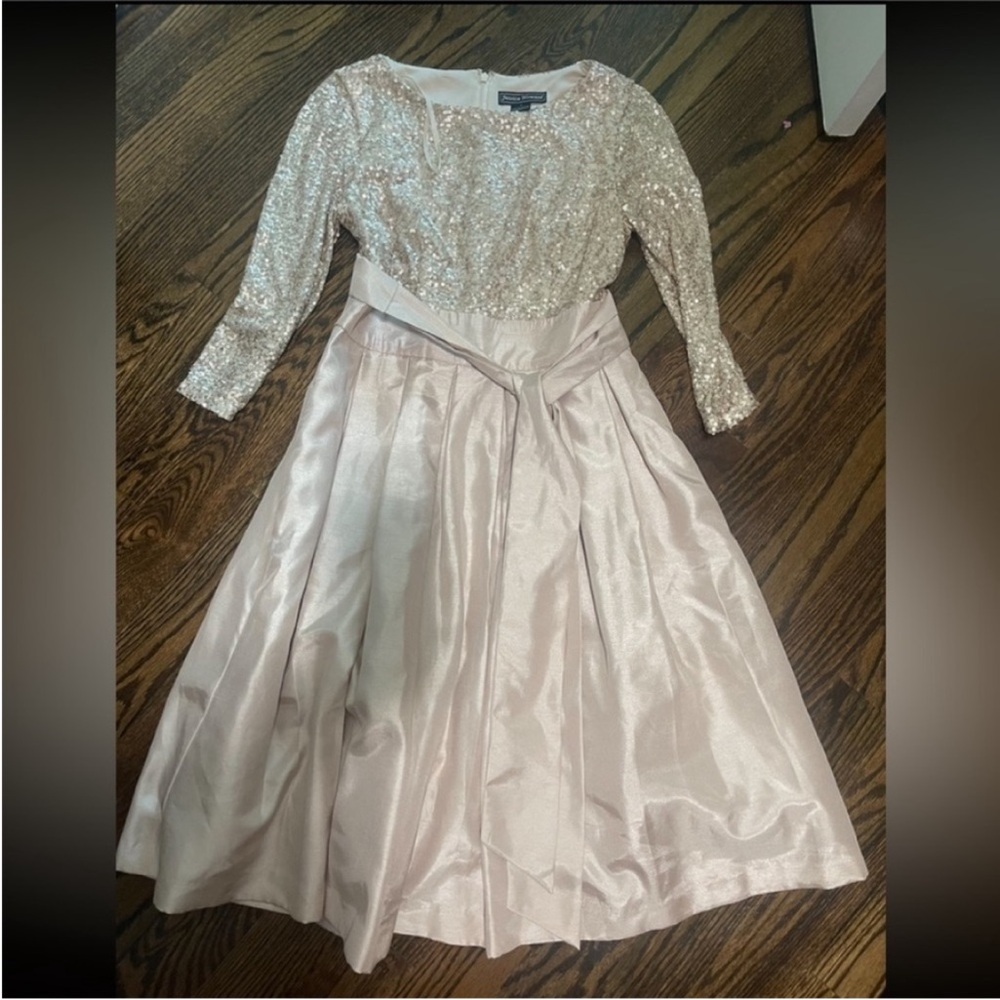 Jessica Howard Cream Tiered Gown with Scoop Neck